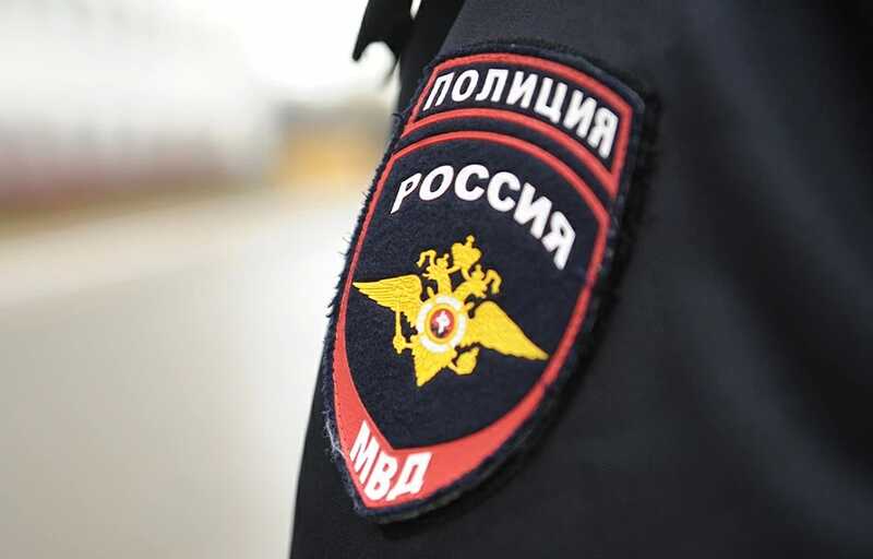 Мужчина избил соседа из-за шумного мотора — пострадавший получил травму